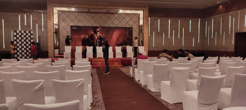 Sarthak69650189's tweet photo. We are here to Spread Bossism Only..!! 🙃
#Darshanism Till Our Last Breath 💙💥
#Kranti Pressmeet Today at 6:30Pm 🔥
Place - Sheraton Hotel
Official Promotions Starts From Today 💥
#DBoss | #ಕ್ರಾಂತಿ | #KrantiRevolutionFromJan26 | @dasadarshan https://t.co/RMRfczRf6m