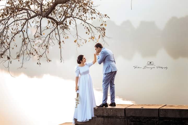 Devendara_'s tweet photo. This may not be Instagram but Twitter deserves to see this coz #WeMetOnTwitter 
#DewMal #දෙව්මල් #DewMalබැන්දාSL https://t.co/Lp39nx3qjB