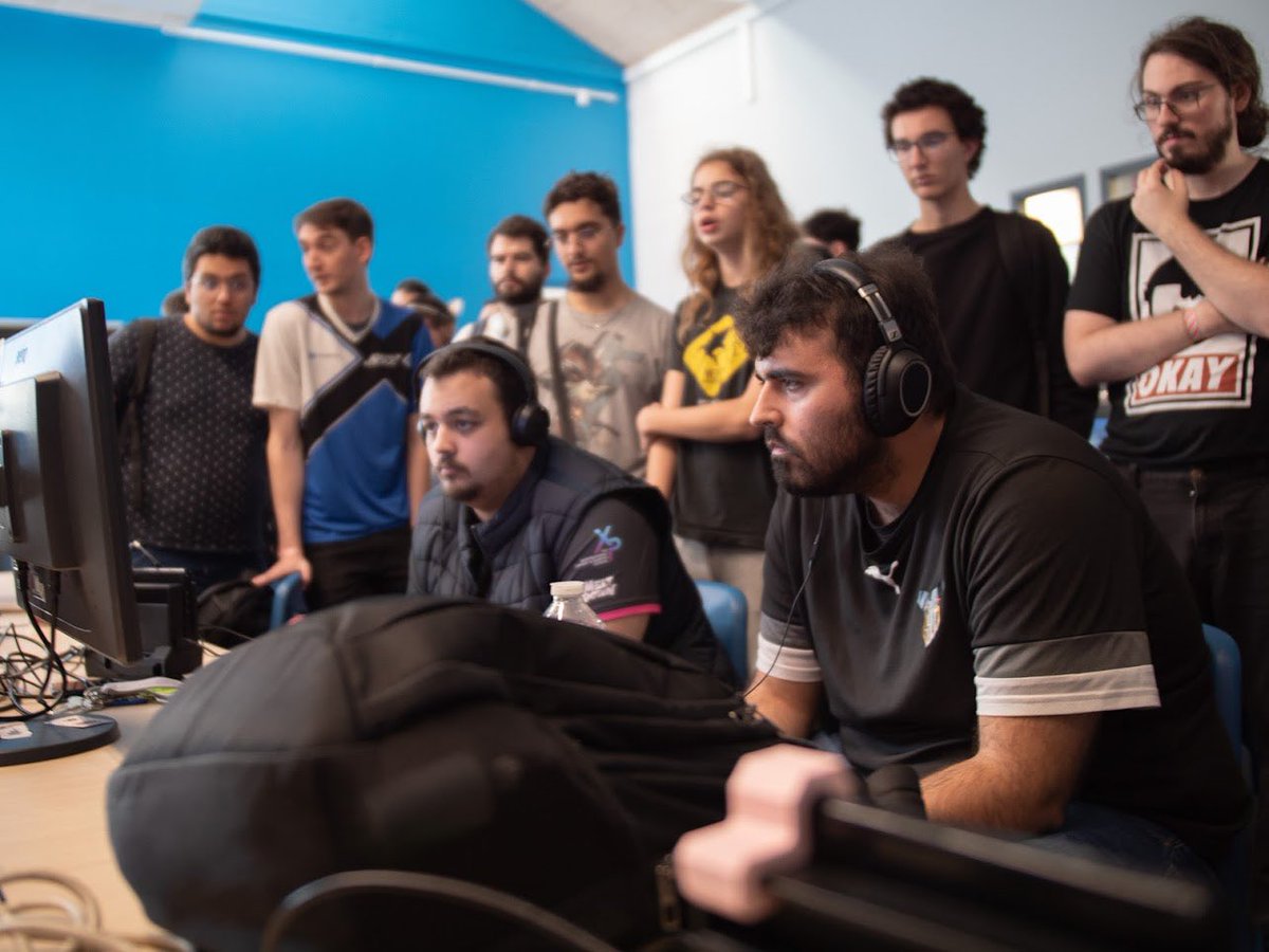TeamBSK_'s tweet photo. Résultats de nos aigles ce week-end à la #DOSE2SEL Halloween ! 🎃🦅

@tom_felker 13ème
@TomberryGG 17ème
@Blueskyoshi 17ème
 
GG 👏 https://t.co/e7l7wy5G5A