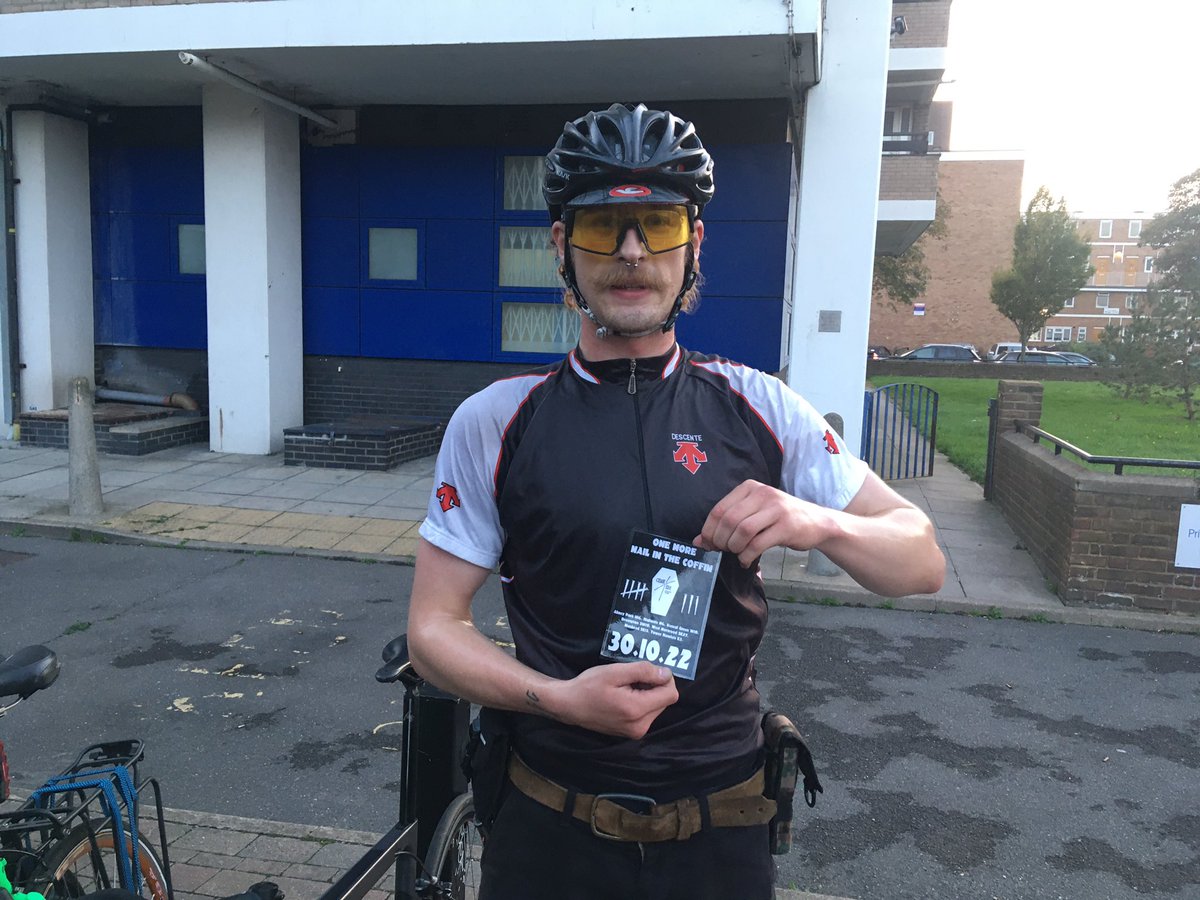 Congratulations to g to the #cemeteryclingclub #magnificentsevenrace #winner Gabriel who smashed the 32miles in 1 hour 24 minutes.