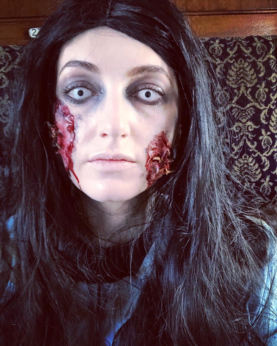 MillyCorbett's tweet photo. Happy Halloween 🎃👻 
#Halloween #Halloweenmakeup #sfx #zombie #spooky #spookyseason https://t.co/oZYGCLHhoH