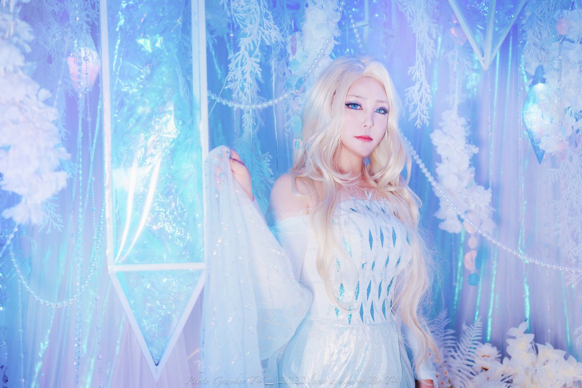 viyorr1's tweet photo. [Cosplay]

겨울왕국 2 (Frozen II)
엘사 (ELSA)

📸 @man_of_sweet
at @No_A_studio

#엘사 #겨울왕국 #겨울왕국2 #디즈니 #Elsa #Frozen #Frozen2 #Frozen2TH #Disney https://t.co/OUcjAbr2Qz