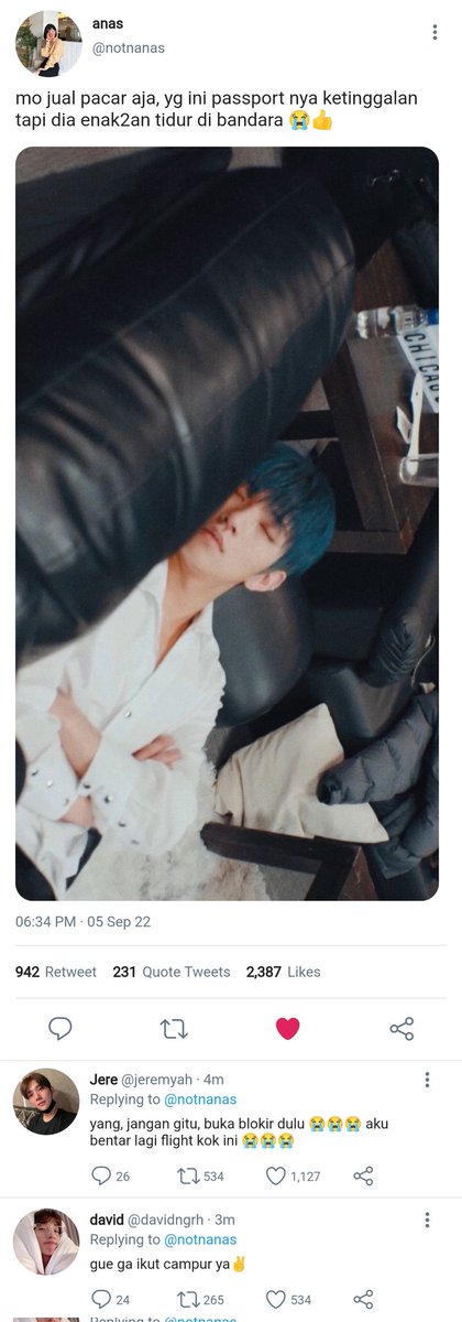 _ashwriting's tweet photo. ; perkara passport ketinggalan

Seventeen Joshua ft. DK seven tweets au
_ashwriting https://t.co/IG85k0yQjx