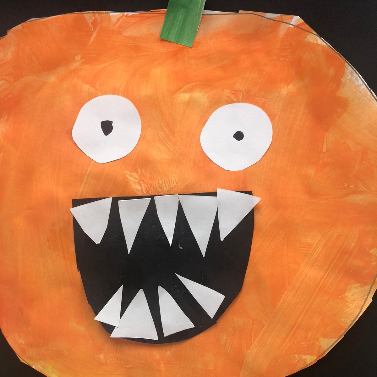 WestValleyCSD's tweet photo. Happy Halloween from our West Valley first graders! 🎃 https://t.co/YioBjfT954