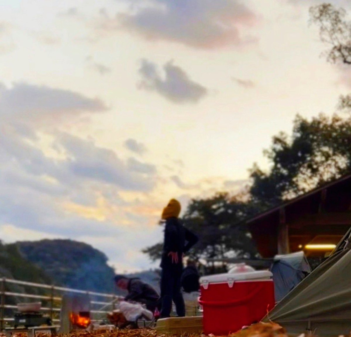 ルウ王子のゆルウキャン🍛

大切な
仲間たちと
行くキャンプが
大好きすぎルウ！！

焚火を囲みながら
語りあったり

キャンプカレーを
食べたり

焚火で熱燗を温めて
飲んだり

読書（ゆるキャン△）
したり

キャンプ最高
すぎルウですよね！

早くキャンプに
行きたすぎルウ！

#キャンプ
#宮崎県