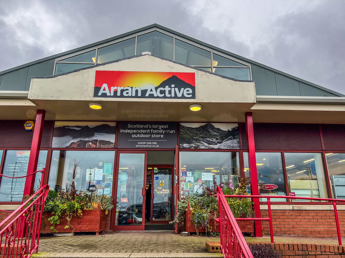 I continue to be bowled over by the warm generosity I’m receiving on this journey. I’ve just been to @arranactive where @AndyW98850231 gave me a really big discount on a new sleeping bag & camping mat. @TerraNovaEquip have incredibly sponsored me a new tent! I’m so grateful. 😊