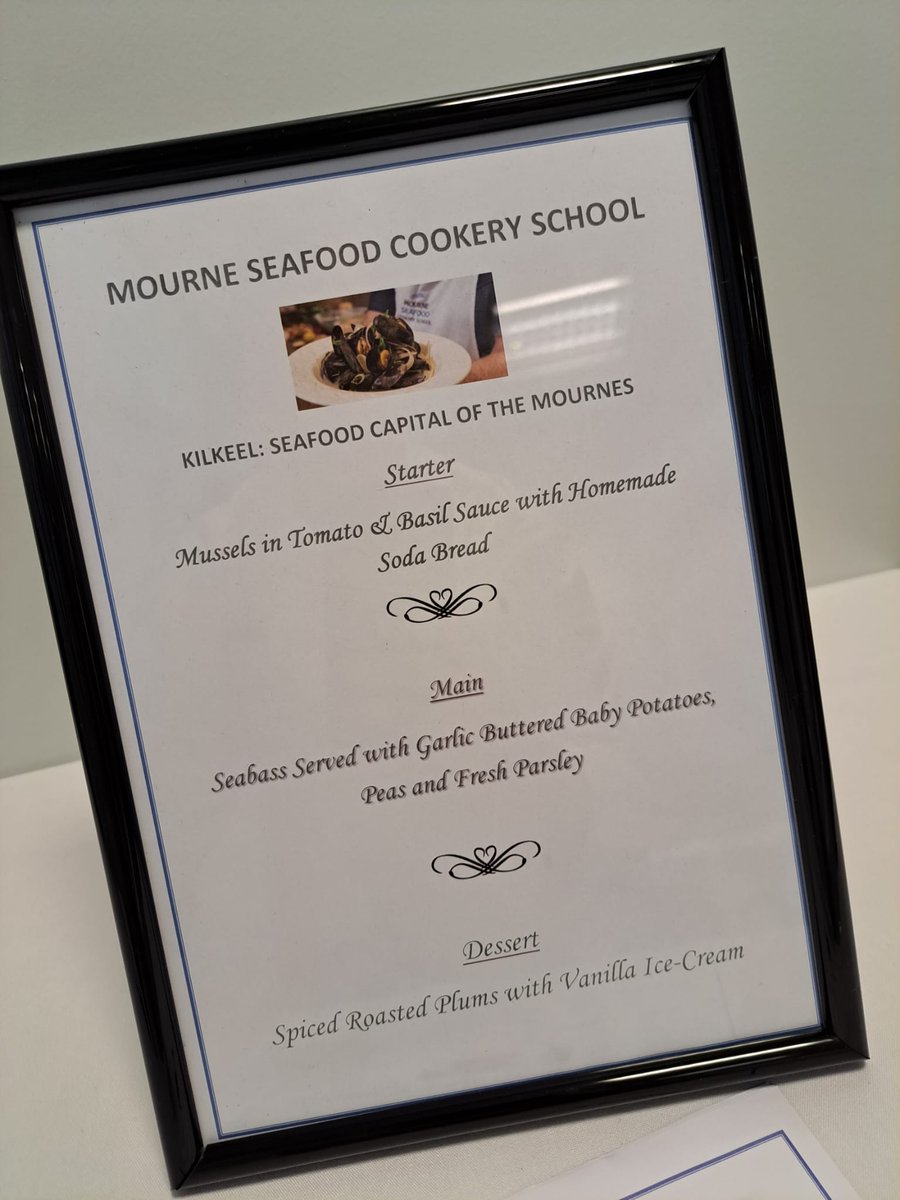 MSCSKilkeel's tweet photo. W/K 29-10-2022
 •••• STARTER ••••
Mussels in Tomato &amp; Basil Sauce with Homemade Soda Bread
 •••• MAIN ••••
Seabass served with Garlic Buttered Baby Potatoes, Peas and Fresh Parsley 
 •••• DESSERT ••••
 Spiced Roasted Plums with Vanilla Ice-Cream https://t.co/G7T9qJqfWh