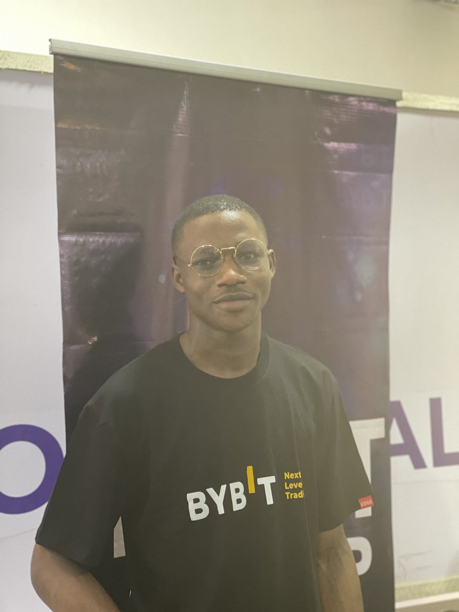 Nk_OnX's tweet photo. At the @BybitAfrica hangout in uyo.
Drop a comment if you are here with me🤗🤗
#bybithangout #earnonbybit #bybituyoevent https://t.co/DdRx3r0T72