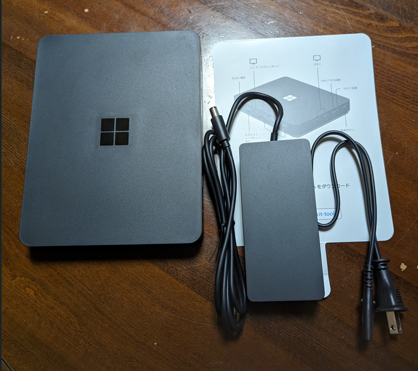 bamboo80286's tweet photo. Volterraさん到着! 勝手に #SurfaceDesktop と呼ぼうw
まずはセットアップから #VisualStudio のインストールまでかな #ProjectVolterra https://t.co/KfZwRKX9pa