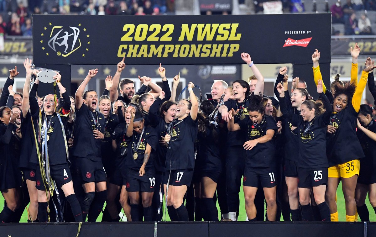 🗒️Smith shines as Portland wins NWSL Championship ✍️ @AmeliaHirtle3 📷 @ThornsFC areasportsnetwork.us/smith-shines-a…