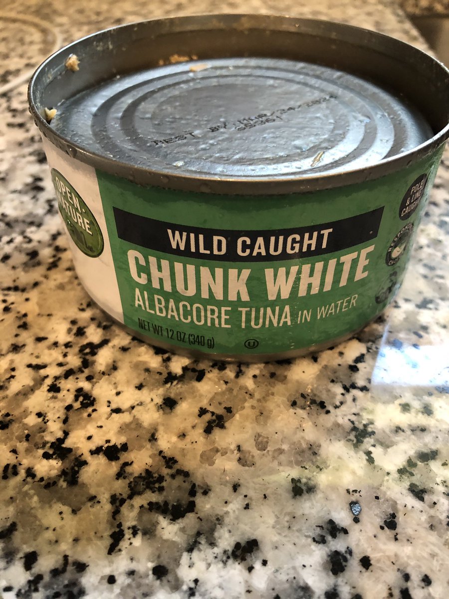 Eyes4everblue's tweet photo. So I am never ever buying #bumblebeetuna supposedly it’s solid albacore tuna…. Bullshit it’s nothing but mush. I bought another brand #opennature solid albacore tuna and holy hell what a difference…never again bumblebee you freaking suck https://t.co/kKhMpCm055