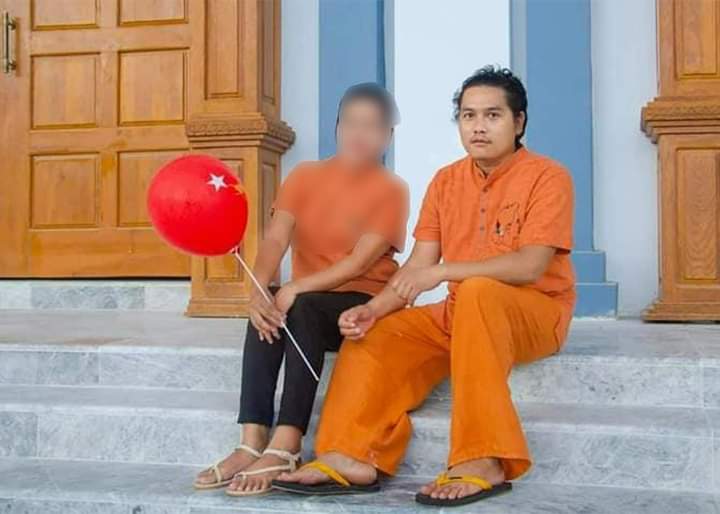 Ko Thein Min Htun, a political activist &amp; philanthropist from Bago's Pyay tsp, who was arrested together with 3 others while fleeing junta's arrest in a forest area on Nov 10, 2021, was sentenced to 7 yrs in prison under Sec 52(a) of Counter-Terrorism Law on Oct 31
#2022Oct31Coup