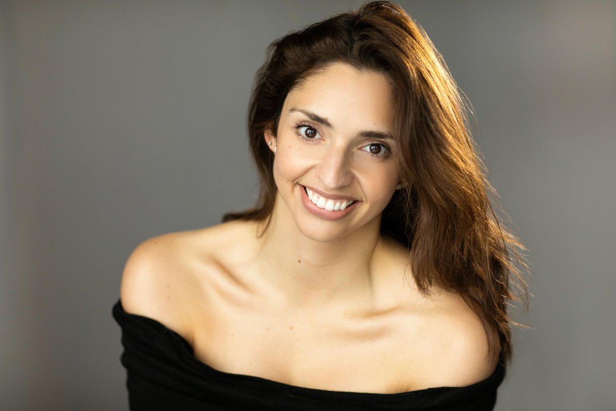 Happy Monday all!
London based agency repd actress/commercial model available for projects 
Please get in touch ☺️
Gabriella 
instagram.com/iamgabriellale…
spotlight.com/5313-5641-5664
#actorlife #actress #london #spotlight  #headshot #rt