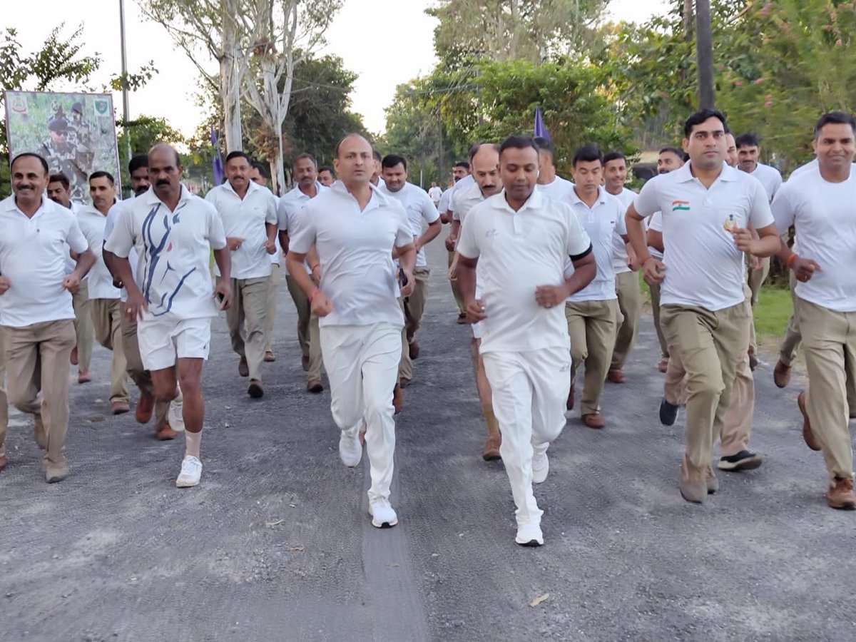 BSFNBFTR's tweet image. 31st Oct&apos;22
Glimpses of #NationalUnityDay2022 organized by 21 Bn BSF at Baikunthpur.
#FirstLineofDefence
#FitIndiaFreedomRun