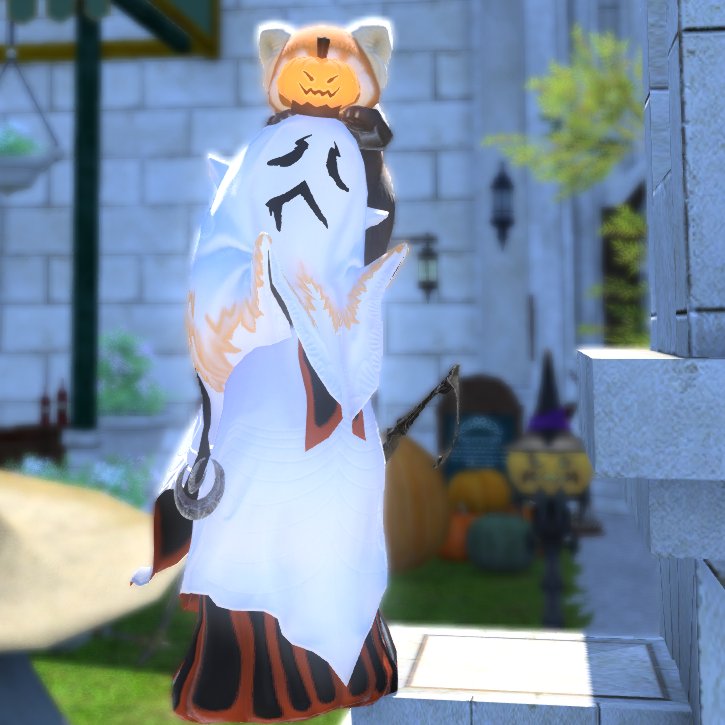 caroreajp's tweet photo. ミニオンをパンプキン仮面をかぶったwMinion also has pumpkin mask xD https://t.co/c1W3GLw6v6