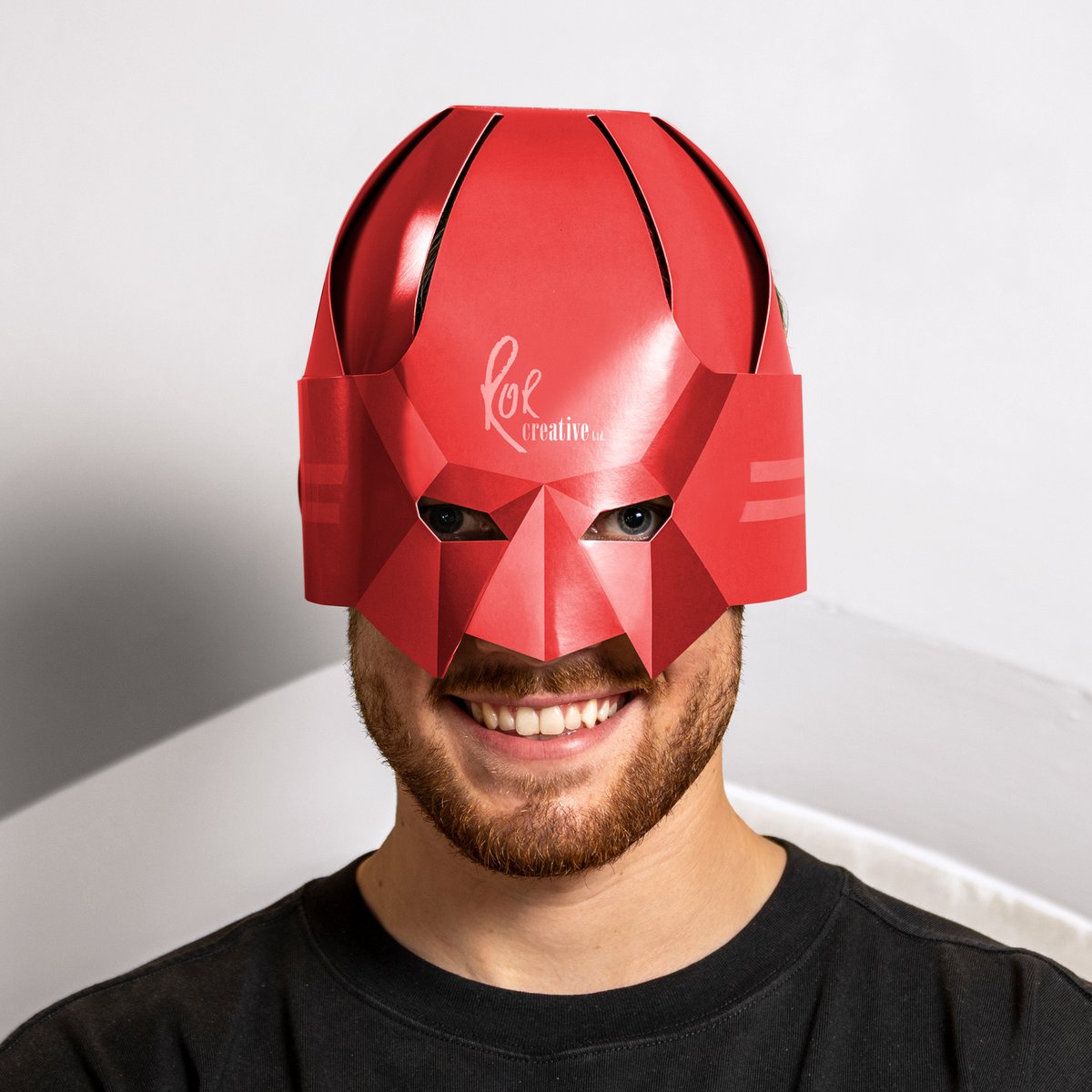 rorcreative's tweet photo. 'A scary post'👻😁

Making a single flat sheet of paper into a piece of marketing material requires some creative wizardry.

The possibilities of paper engineering are endless at ROR creative.

#creativitydeliveredexpertly #rorcreative #origami #paperengineering #mask #Halloween https://t.co/GSMIitiZsc