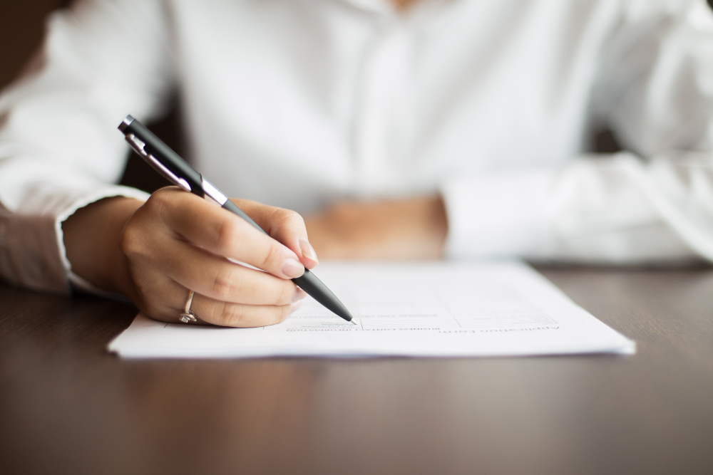 'Executors: easing estate administration' Read our fascinating blog written by Maxine Chiverton, Private Client Solicitor, read it here ➡️ bit.ly/3Na9s0S

#Wills #PrivateClient #YouandYourFamily <a href="/ExecLawyerMax/">Maxine Chiverton</a> <a href="/BlackaddersLLP/">Blackadders LLP</a>