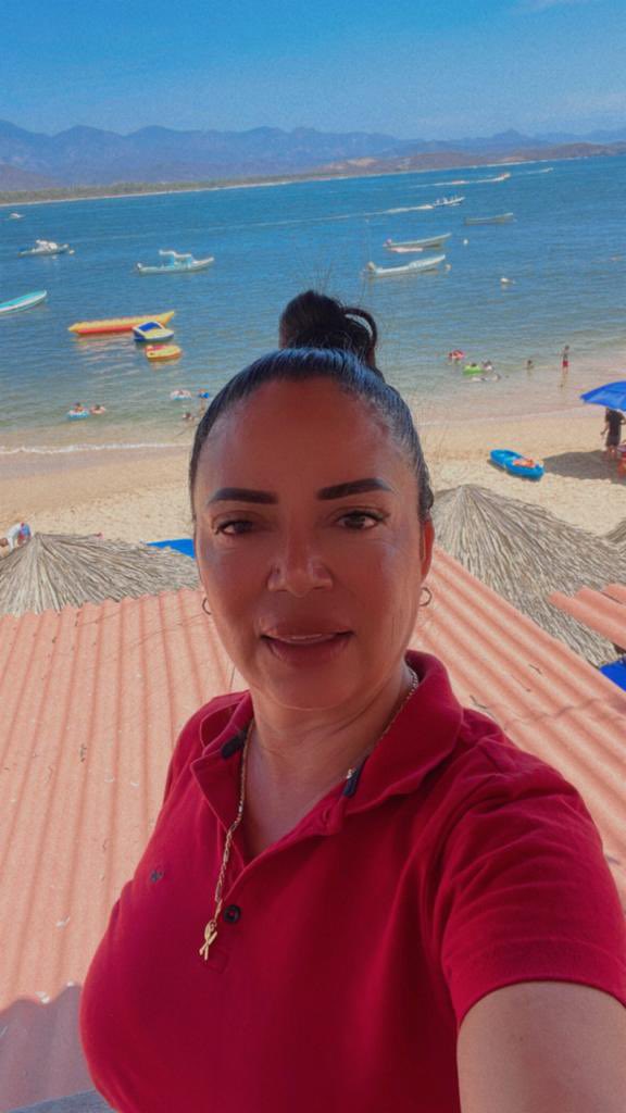 beckys1202's tweet photo. #IsladeIxtapa Excelente inicio de semana #Restaurante #Tressirenas https://t.co/R8gcrdcOE8