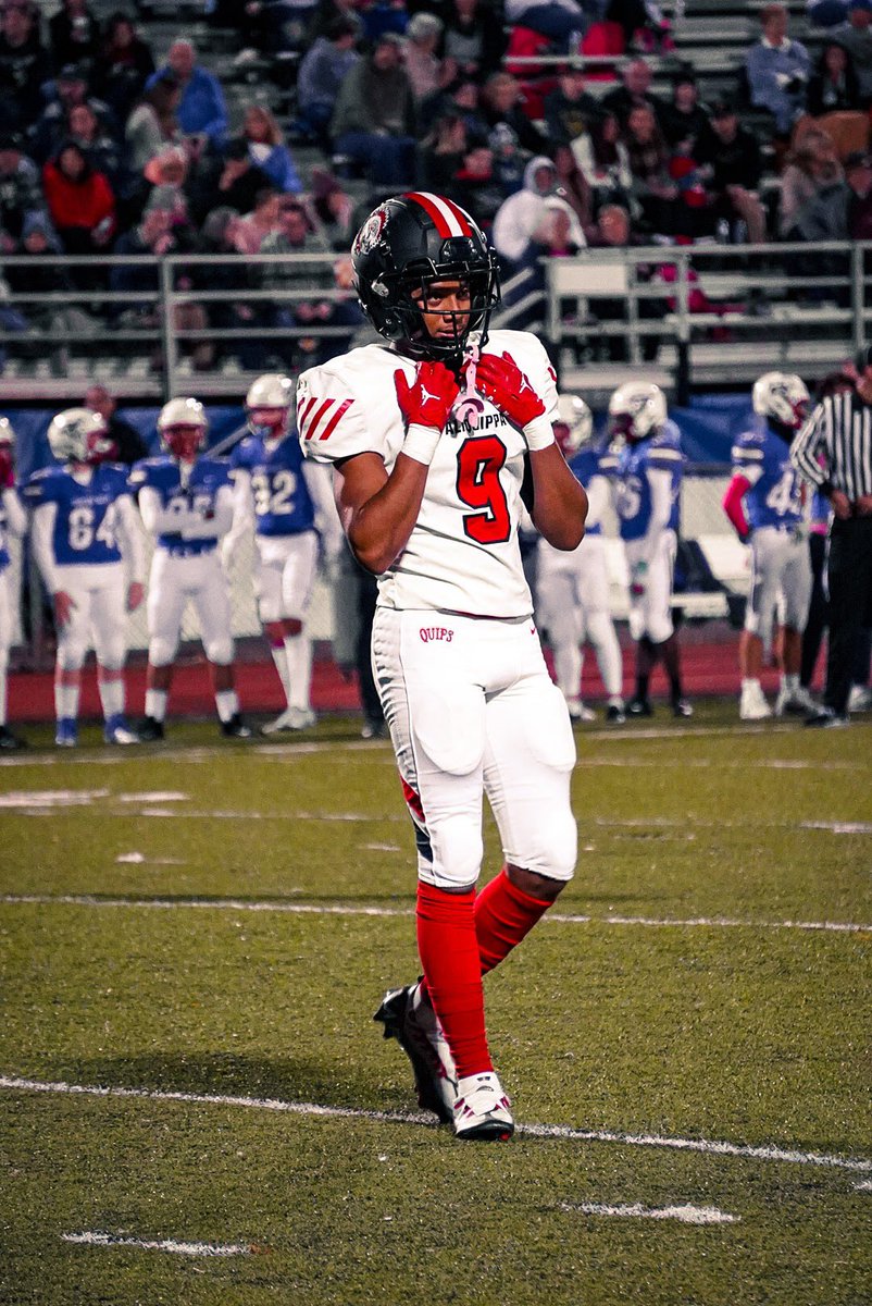 b_banks6's tweet image. Full Junior Season ‼️
1 interception 
7 receptions allowed 
142 coverage snaps
27 tackles 
1 TFL
12 PBU’s 
23 Receptions 370 yds 5 TDS hudl.com/v/2Jh0An