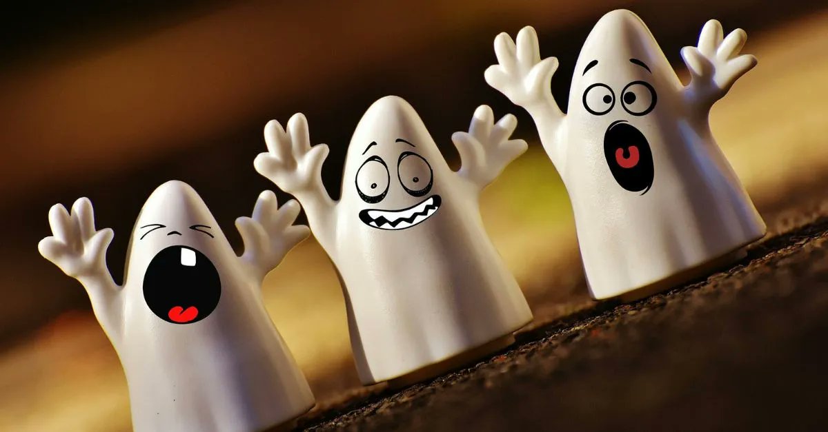 It's spookily close to Xmas and if your business is seasonal,  then hopefully its getting scary, crazy busy!!  Do you need a help with answering the phone or handling your mail? buff.ly/3COAYNU  #seasonalbusiness #halloween2022 #christmasiscoming #orderfulfillment #sbmuk