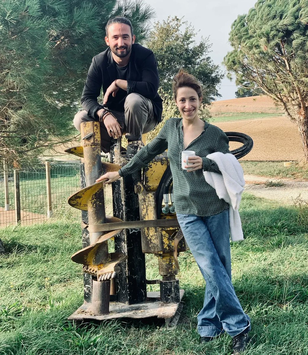 La cie Du Vent Sous Les Semelles était là pour les premières semaines de résidence de leur nouveau spectacle.
Un beau projet ... qui devrait repasser par chez nous, mais ... patience 😉
Merci à Maïna et Roman Karol.