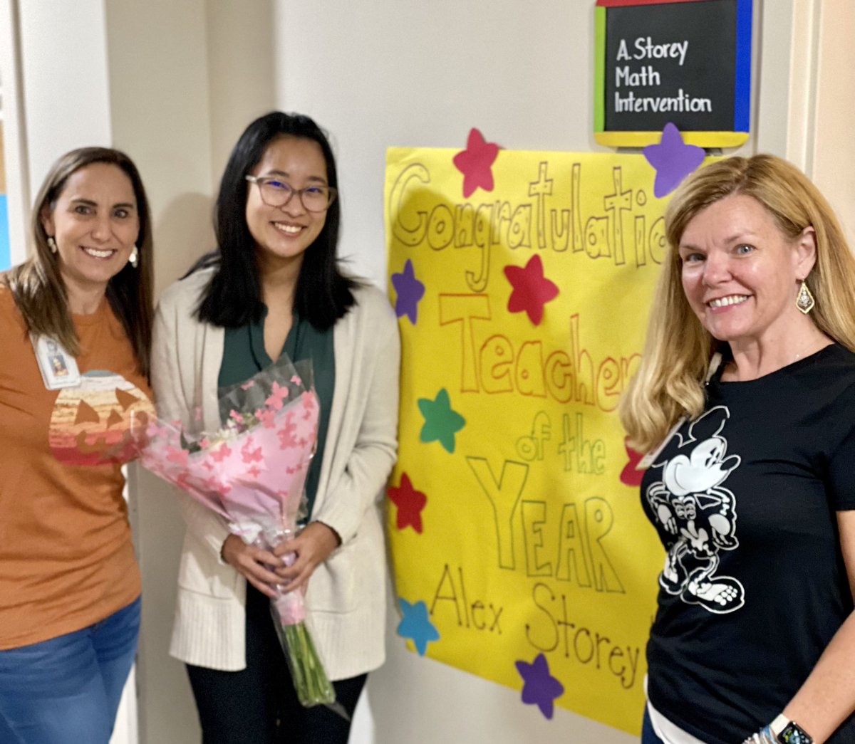 OtterB_Retired's tweet photo. Congratulations to Oak Grove’s Teacher of the Year Ms Storey @otterstoreys We are so grateful for you and all that you do for the Otter Community! Thank you for bringing so much enthusiasm, passion, knowledge, and joy to Oak Grove! @oakgrovees @PTAOakGrove https://t.co/WC4zxdjLO6