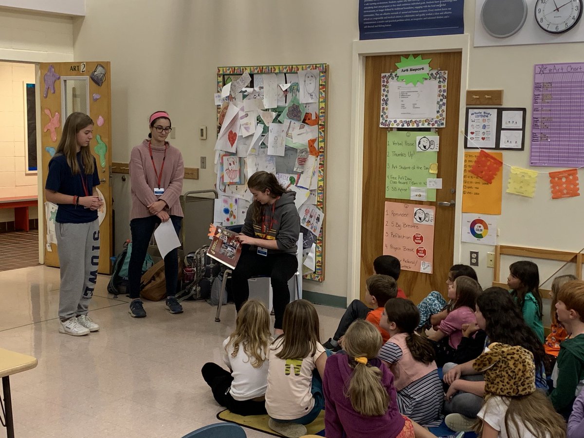 WPSPride's tweet photo. Check out learners learning about Mexican holiday Day of the Dead, Dia de los Muertos!  Thanks to Spanish Honor Society, Art Teacher, Mrs. V, and Music Teacher, Mrs. Wright. https://t.co/UM3mOm0Q4A