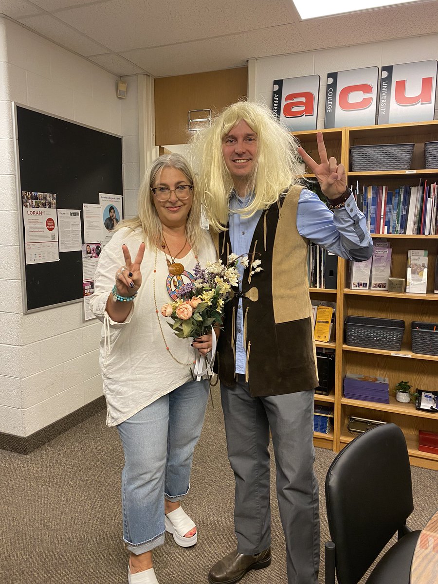 Jennifer Warren (@warrenhwdsb) on Twitter photo Peace and love from <a href="/DVSS_HWDSB/">Dundas Valley Secondary School</a> Guidance! <a href="/JOConnorHWDSB/">Joseph O'Connor</a>  ☮️❤️✌🏻💐 Peace and love from <a href="/DVSS_HWDSB/">Dundas Valley Secondary School</a> Guidance! <a href="/JOConnorHWDSB/">Joseph O'Connor</a>  ☮️❤️✌🏻💐