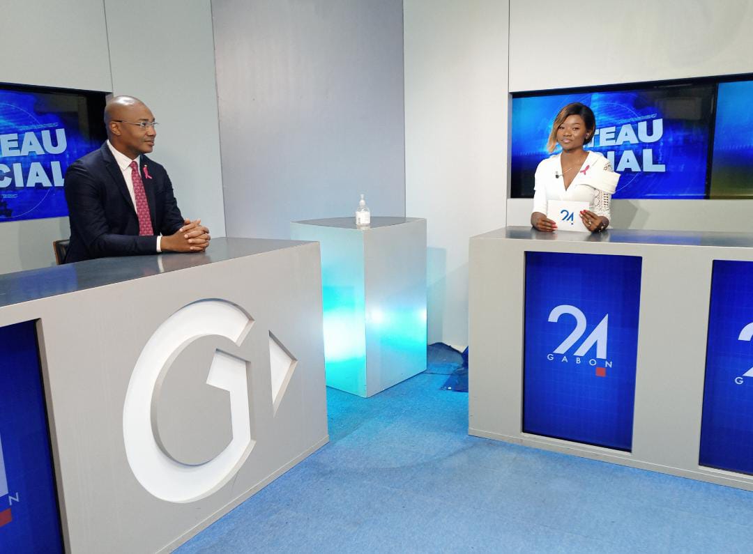 DrObiang's tweet photo. Retrouvez-moi #ce_soir, à partir de #21h, sur les antennes de @tvgabon24 pour une émission sur le #bilan de la campagne #OctobreRose. https://t.co/tCVy6ex08v