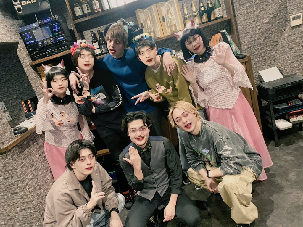 marimocosis8708's tweet photo. WillBee🐝HalloweenNight🎃
おばさん久しぶりに若人~わこうど~たちと楽しいハロウィンナイトを過ごさせていただきました🤗
#ハロウイン #ハッピーハロウィン2022 #WillBee
#ハナフダ #よだれどり
#ハイロング #まりもこ https://t.co/kr2DPVFusR