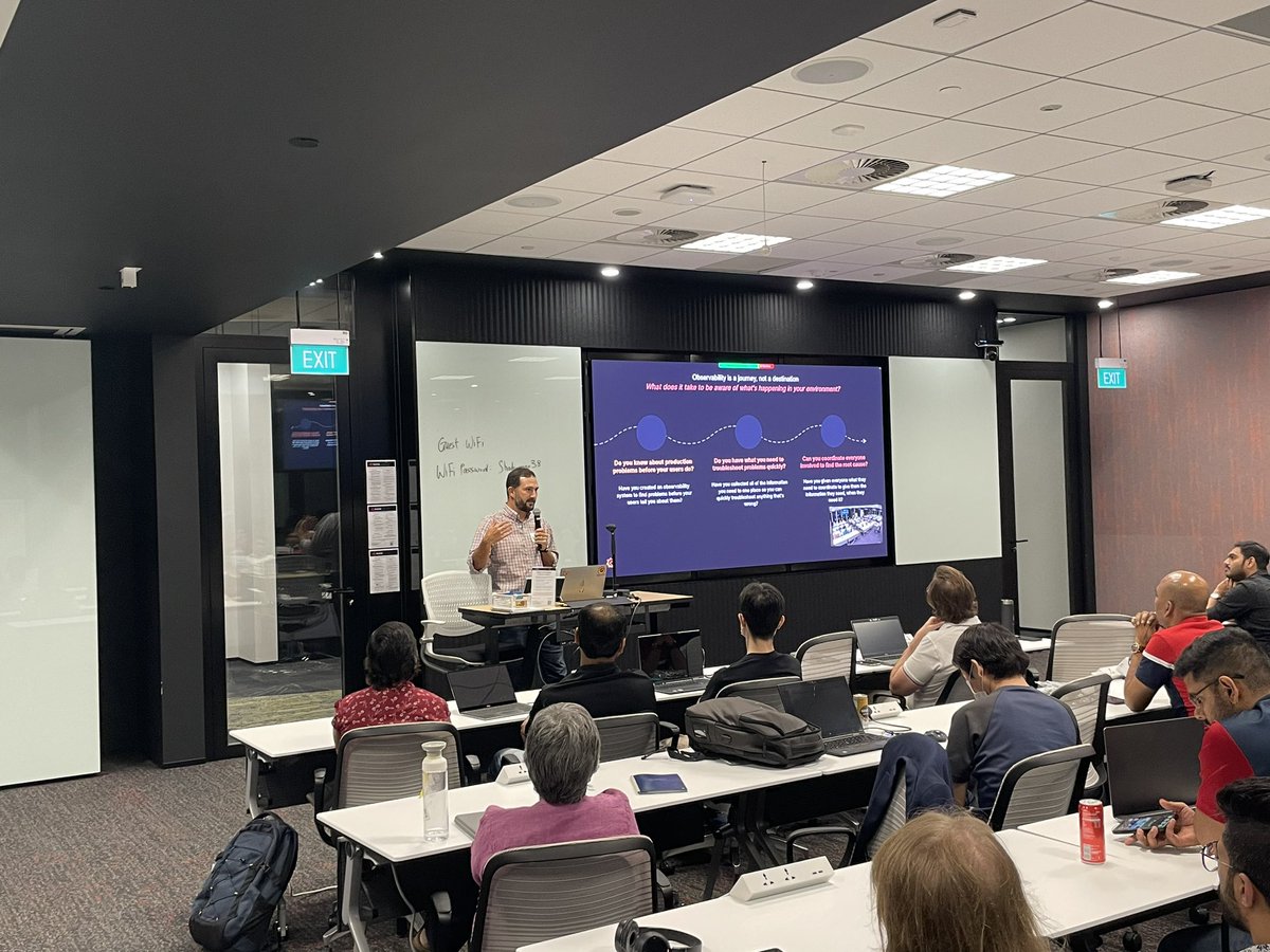 chiragnayyar's tweet photo. This seems intresting topic #graphana #cloud #kubernetes #meetup #singapore https://t.co/V7N13De7L4