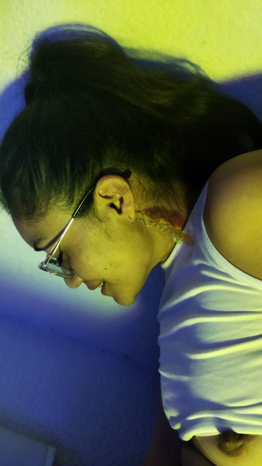 Buen #lunes que les vaya excelente en toda la semana 💟 #tetasyalgom&aacute;s https://t.co/lPXibeQIfv<a href="/tag/lunes"class="tags">#lunes</a><a href="/tag/tetasyalgom%C3%A1s"class="tags"><span>#tetasyalgom&aacute;s</span></a>