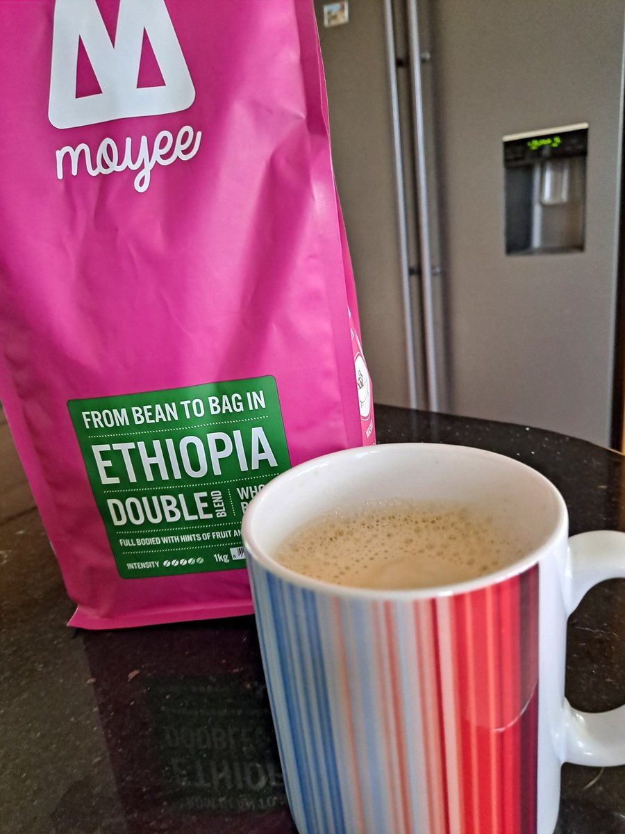 Thanks a latte to <a href="/MoyeeCoffeeUKIE/">Moyee Coffee UK & IRE</a> for these scary coffee facts, words can't espresso enough the inequality in the coffee industry but you can feel fa-brew-lous about your coffee consumption by supporting #fairchain coffee, bonus points for using a #climatestripes cup!