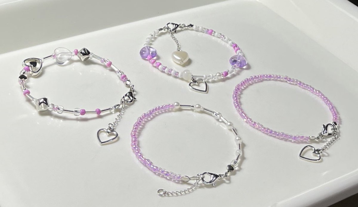 kanjana7771's tweet photo. ꒰ Purple String ˚♡‧₊˚ ꒱
🫶🏻 ꔛ

เราแจกข้อมือลูกปัดงานคัสต้อมให้ฟลว 2 คน คนละ 1 เส้น (สุ่มให้นะคะ)

 💜รีทวิตเลยค่ะ
🛒 ส่งฟรี

ฝากติดแท็กโหวตด้วยก็ได้น้า สาขาไหนก็ได้คับช่วยกันๆ
I’m voting for #PermissiontoDance    (@BTS_twt) for #TheConcertTour at #PCAs https://t.co/UGYfBSSSNY