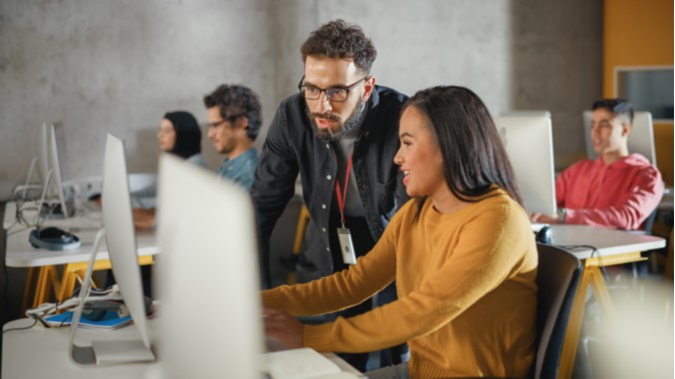 TRMBramble's tweet photo. When the @PwC_Canada team is approached by utilities clients for threat detection and response, they turn to #ArcSight. See why in @MicroFocusSec's new #SecOps case study: | #SIEM #SOC #ThreatHunting #CyberResilience #TeamMicroFocus https://t.co/RJWJDo9IUw https://t.co/TPMgzZG7Rb