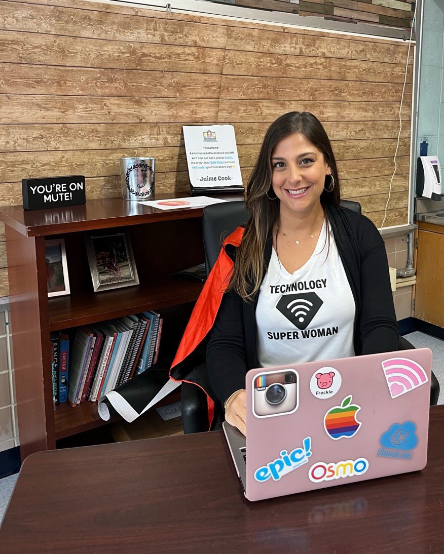 Happy Halloween! May your wifi be strong today 💪🏼🎃🧡💻 #Halloween #wwprsd #techcoach #trst