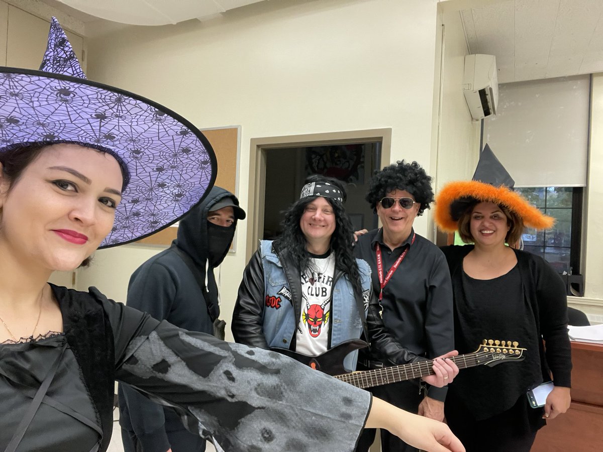 Greenwood S.S. (@tdsb_greenwood) on Twitter photo An amazing main office team celebrating <a href="/TDSB_Greenwood/">Greenwood S.S.</a> looking forward to fun costumes this Halloween 🎃 building school community and belonging <a href="/mr_wires/">Bryan Wires (he/him)</a> <a href="/npersaudLC4/">NadiraPersaud-FOS14/LC2</a> <a href="/tdsb/">Toronto District School Board</a> <a href="/TDSB_MHWB/">TDSB Well-Being</a> An amazing main office team celebrating <a href="/TDSB_Greenwood/">Greenwood S.S.</a> looking forward to fun costumes this Halloween 🎃 building school community and belonging <a href="/mr_wires/">Bryan Wires (he/him)</a> <a href="/npersaudLC4/">NadiraPersaud-FOS14/LC2</a> <a href="/tdsb/">Toronto District School Board</a> <a href="/TDSB_MHWB/">TDSB Well-Being</a>
