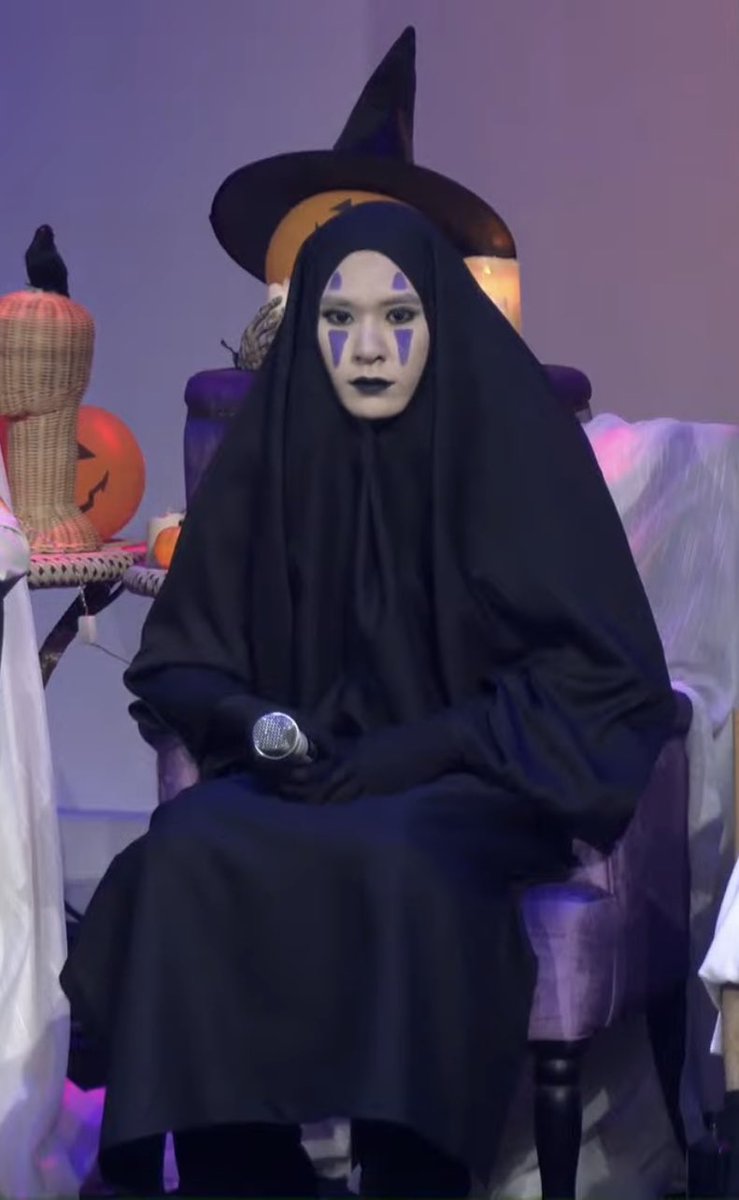 praewxxjk's tweet photo. ลูกเอ้ย5555555555555555555 เอ็นดูอะ

4NOLOGUE HAUNTED NIGHT

#4LLOWEENPARTY
#TRINITY_TNT https://t.co/Lv2UVPxQli