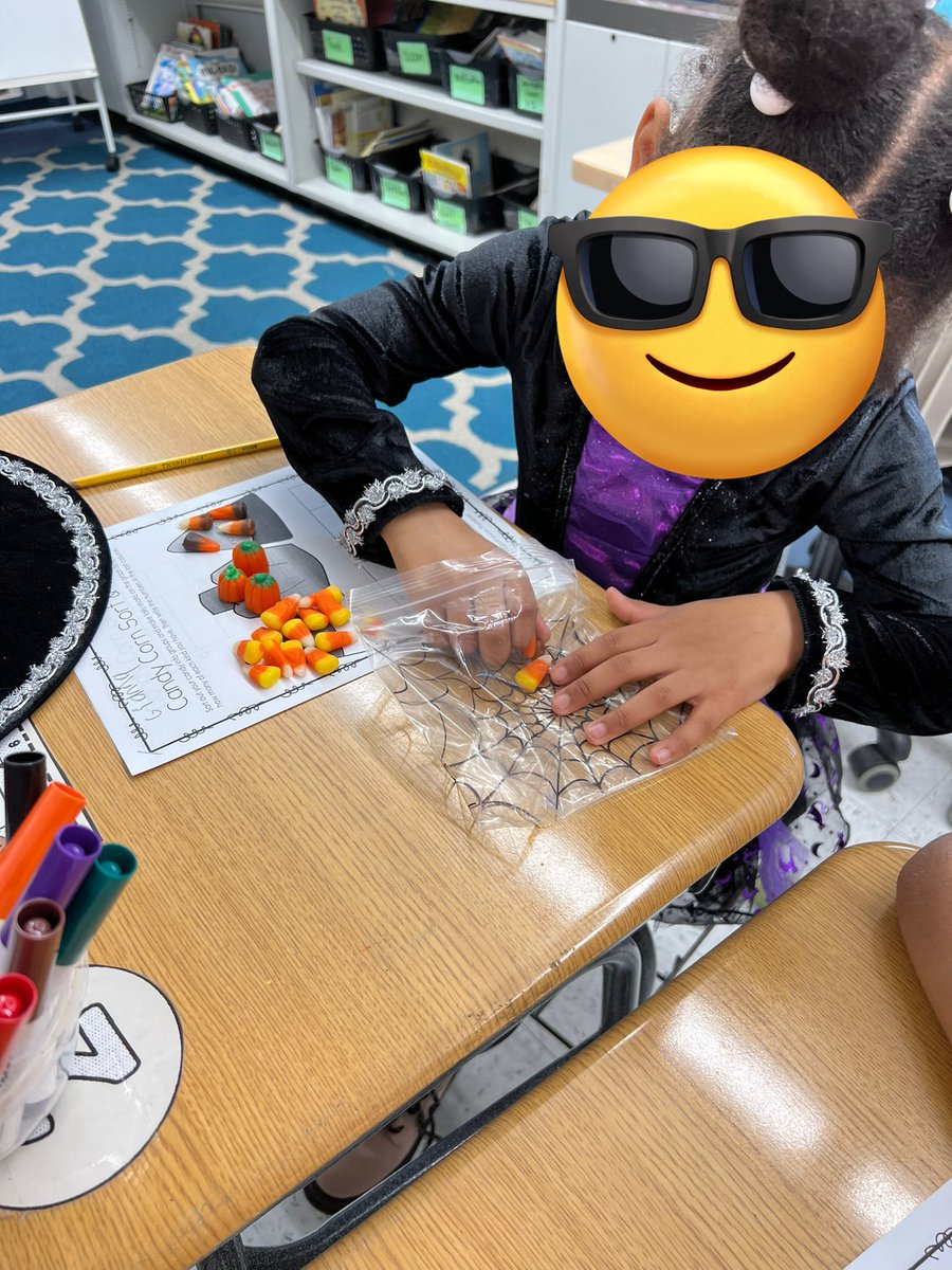 Miss Tornquist tweet media