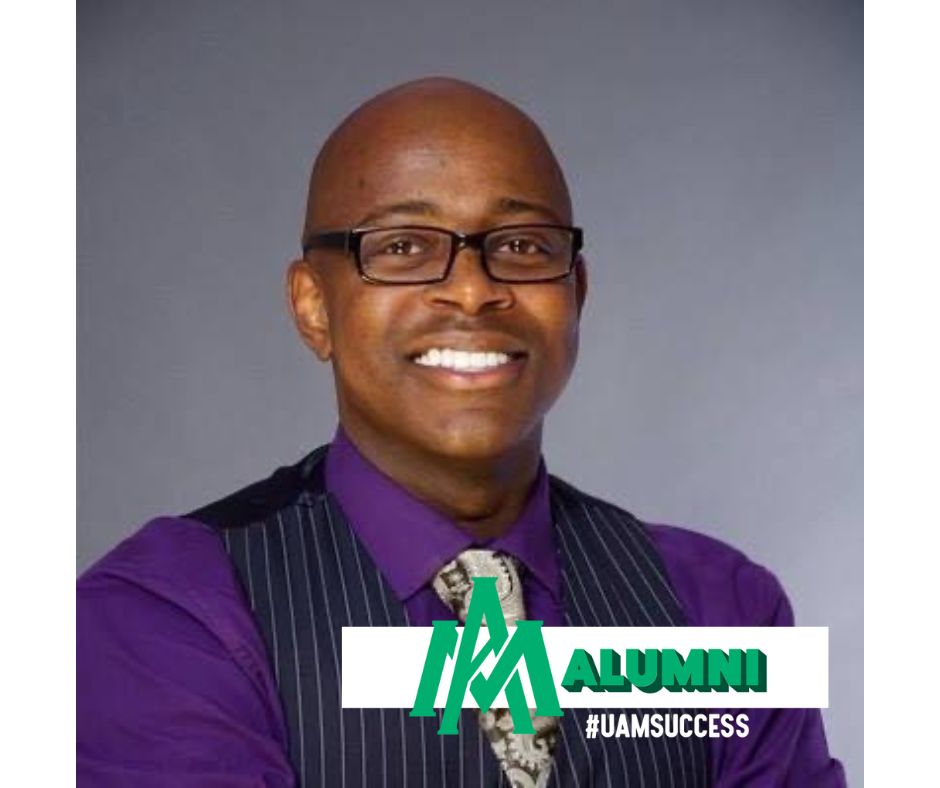 UAM_Alumni's tweet photo. Recognizing the achievement of #UAMAlum Mark Breedlove (BA ’02).
Mark served 24 years in the Army National Guard and his military retirement was December 2021. Mark is currently teaching Army JROTC at Irwin County High School in Ocilla Georgia. #UAMSUCCESS https://t.co/r0hNJvEX8q