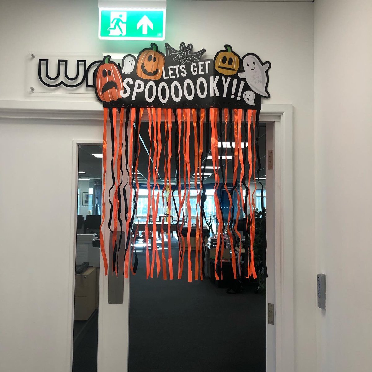 WhiteRecUK's tweet photo. Great Halloween Party 22! Well done everyone 🎃 https://t.co/eOJfQBtPPD
