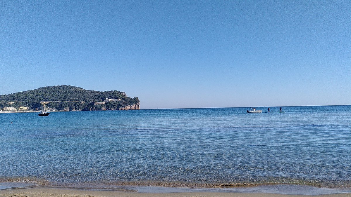 Quale mondo giaccia al di là di questo mare non so, ma ogni mare ha un'altra riva, e arriverò <a href="/PaveseCesare/">Cesare Pavese</a>