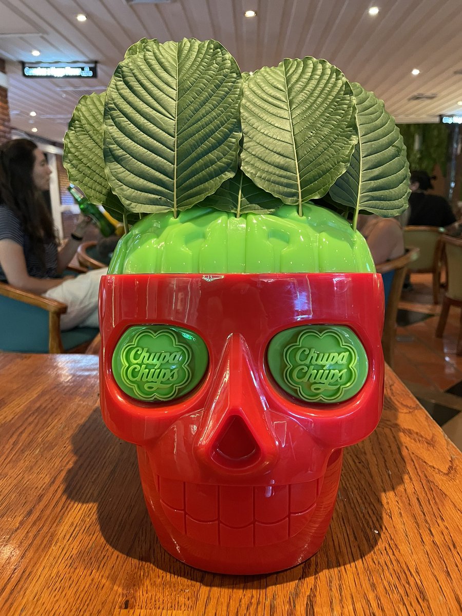 OGKratom420's tweet photo. Going trick or treating at Khao San rd ๐๐๐๐ #Haloweed https://t.co/GM34JSAdyB