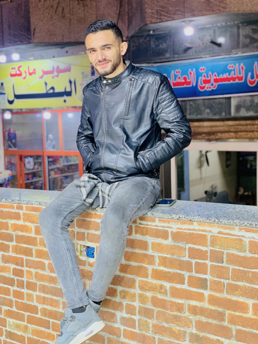 BodoGhonem_'s tweet photo. 🖤🖤 https://t.co/LOKfi9EeZk