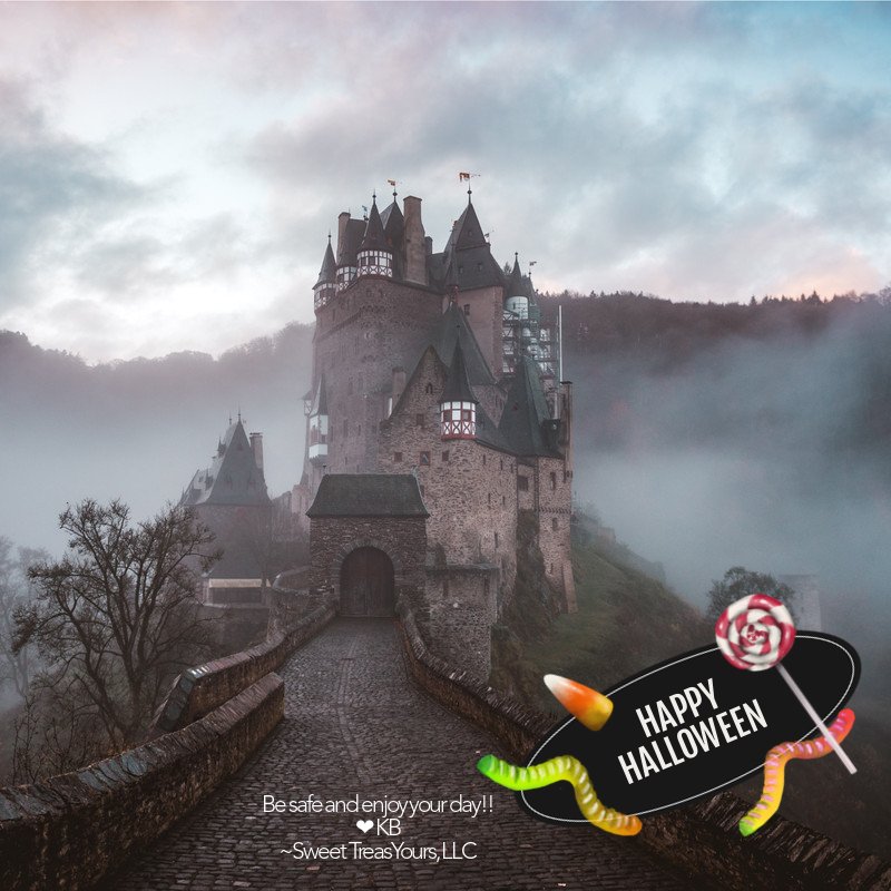 SweetTreasYours's tweet image. Have a spooktacular Halloween and be safe!  🎃 👻 🎃👻

#SweetTreasYours #Halloween #boo
Find out more: sweettreasyours.com