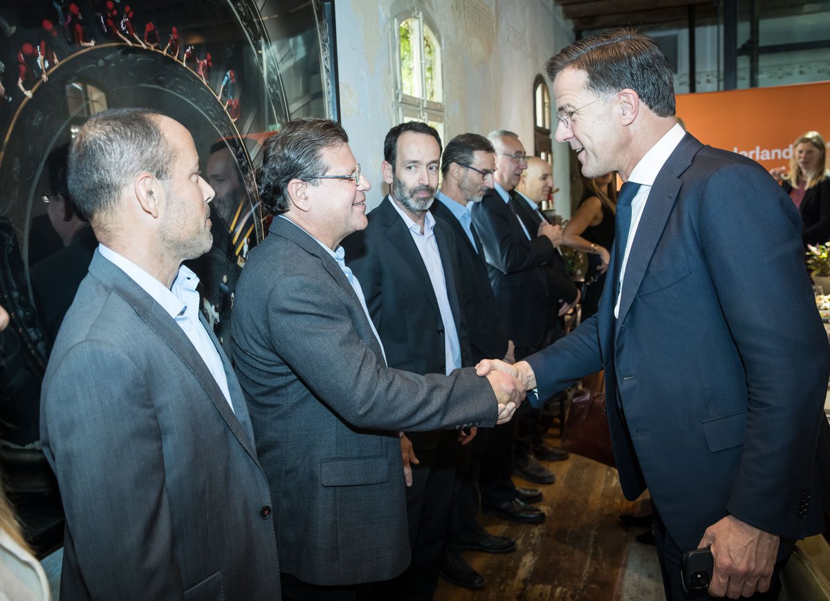 TatoBigio's tweet photo. Honored to have met with Prime Minister Mark Rutte @MinPres and his incredible team, and discuss future plans in the Netherlands. @UBQ_Materials is thrilled to begin global expansion in Bergen Op Zoom and growing our team with 140 new hires! https://t.co/9fxqYrABDI