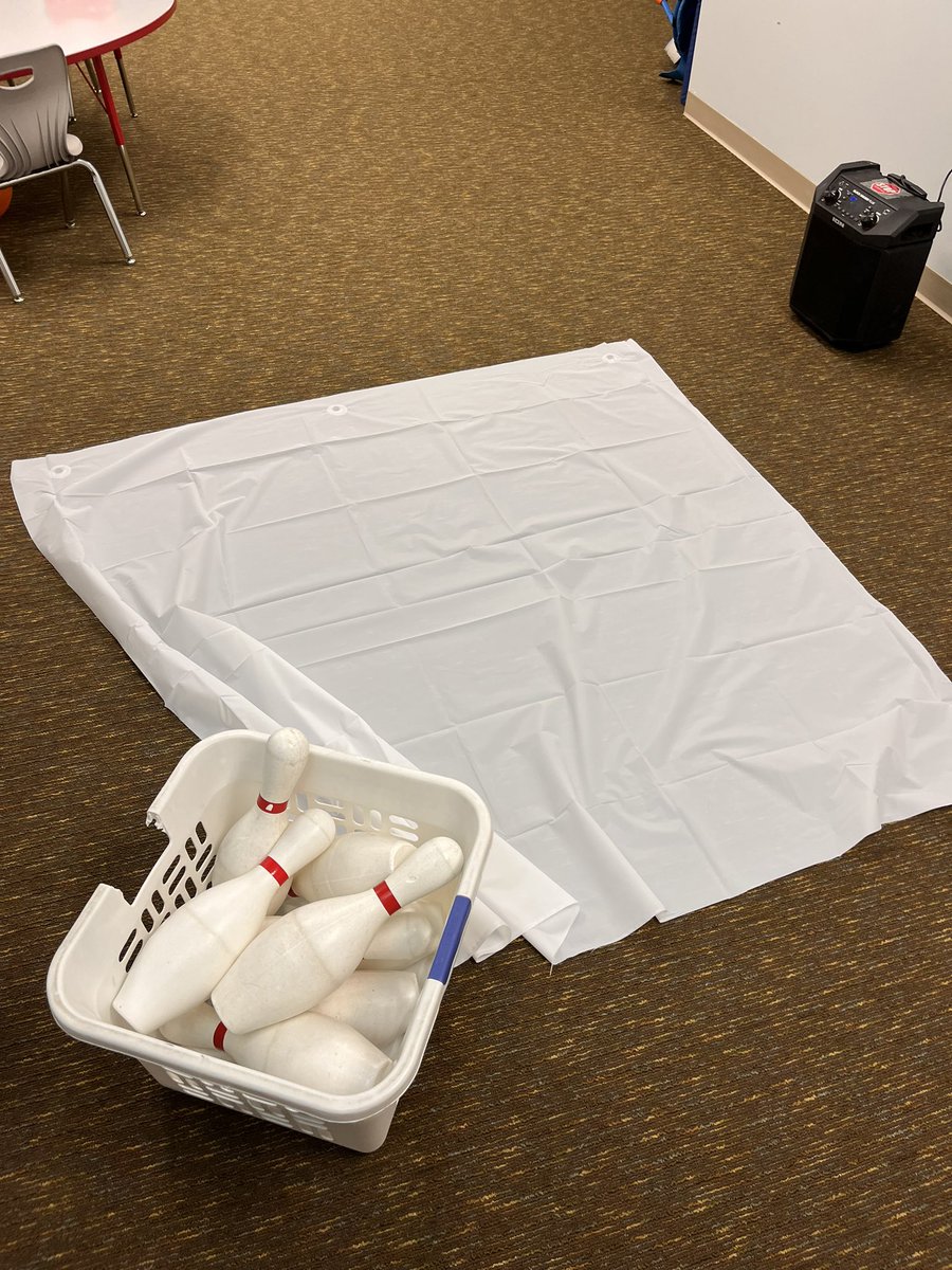 PeMissv's tweet photo. 6 Bowling Pins + 1 Shower Curtain Liner + 1 Scissors + 1 Sharpie + Rubber Bands + Glow Sticks = hours of fun playing Ghostbusters AKA Pin Knockdown 👻🎳 #centralcassND #SquirrelsES #physed #Halloween https://t.co/HV22xhtFpi