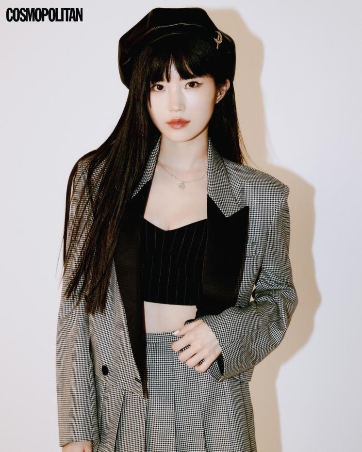 프로미스나인 on Twitter: “Thread of fromis_9 Song Hayoung’s viral videos on