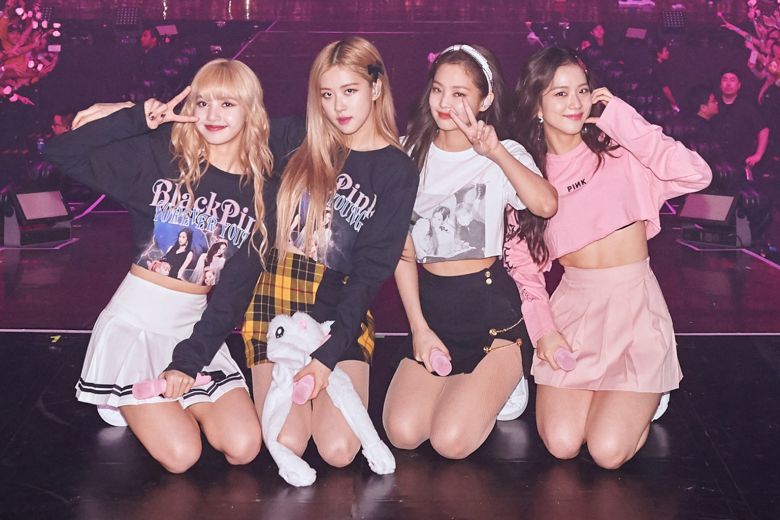 BLACKPINK Türkiye 🇹🇷 (@bpmagazinestr_) on Twitter photo BLINKs, People's Choice Awards için Twitter'dan da destek olmayı unutmayın!
▶️ 150 MENS & 15 RT
#TheGroup #BLACKPINK #PCAs
(<a href="/BLACKPINK/">BLACKPINKOFFICIAL</a>) BLINKs, People's Choice Awards için Twitter'dan da destek olmayı unutmayın!
▶️ 150 MENS & 15 RT
#TheGroup #BLACKPINK #PCAs
(<a href="/BLACKPINK/">BLACKPINKOFFICIAL</a>)