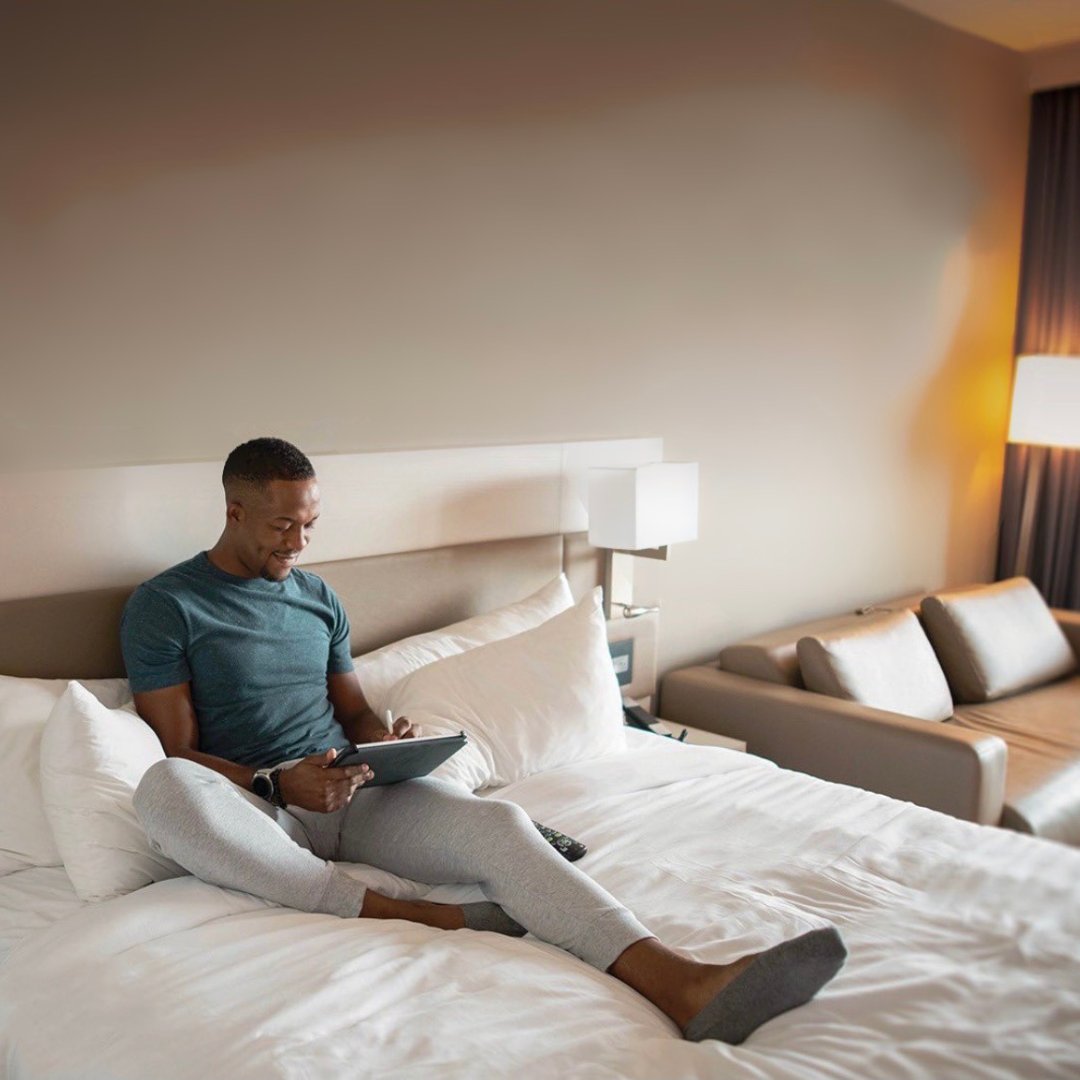 ACHotelSTL's tweet image. Trick-or-TREAT yourself to a harmonious stay. #HappyHalloween #StayAC #PerfectlyPrecise 

marriott.com/en-us/hotels/s…